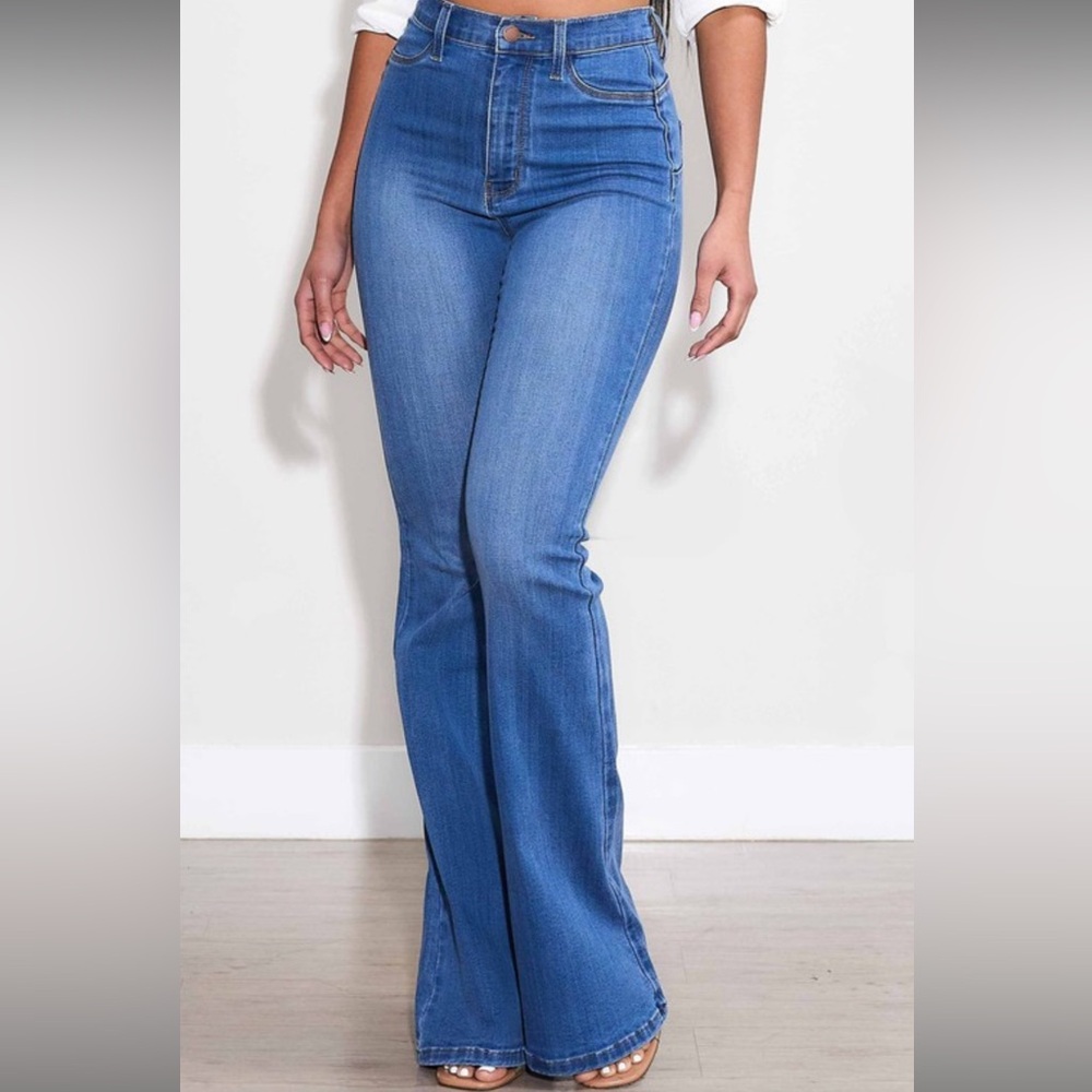 Stylish Blue Flare Women's Jeans